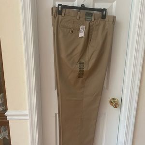 Men’s Jos.A.Bank 40 x 30 Tailored Fit Traveller Twill Pants-